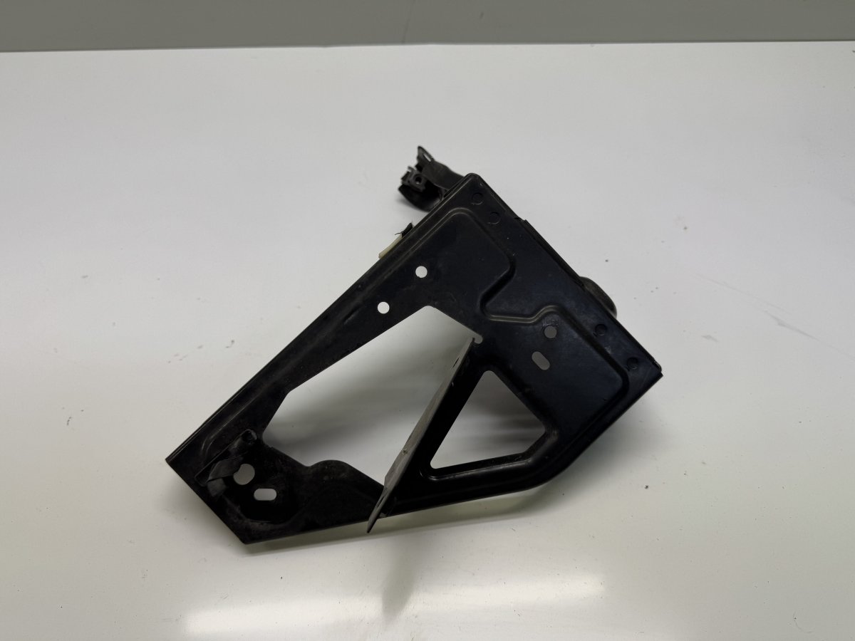 BMW X1 (F48) Headlight Mounting Left 734250107 7342501 Headlight Mounting Left BMW X...