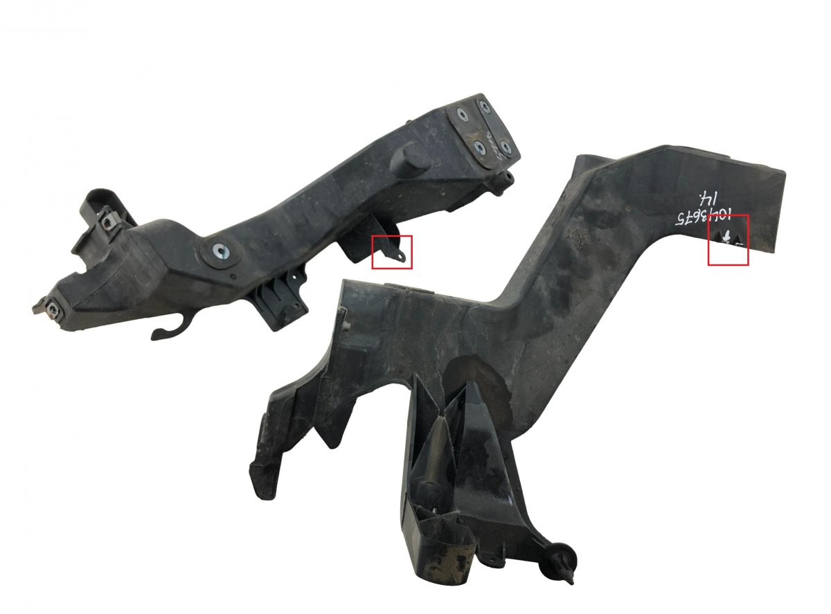 Jeep Grand Cherokee (WK) Headlight mounting/bracket, set 5156135AA Headlight mounting/bracket, set JEEP ...