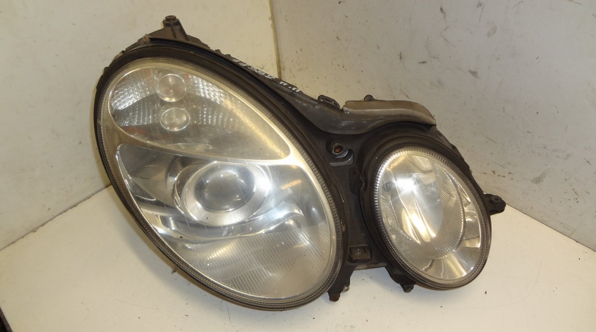 Mercedes-Benz A (W169) headlight right Headlight right MERCEDES-BENZ E-CLASS (W211) (2...