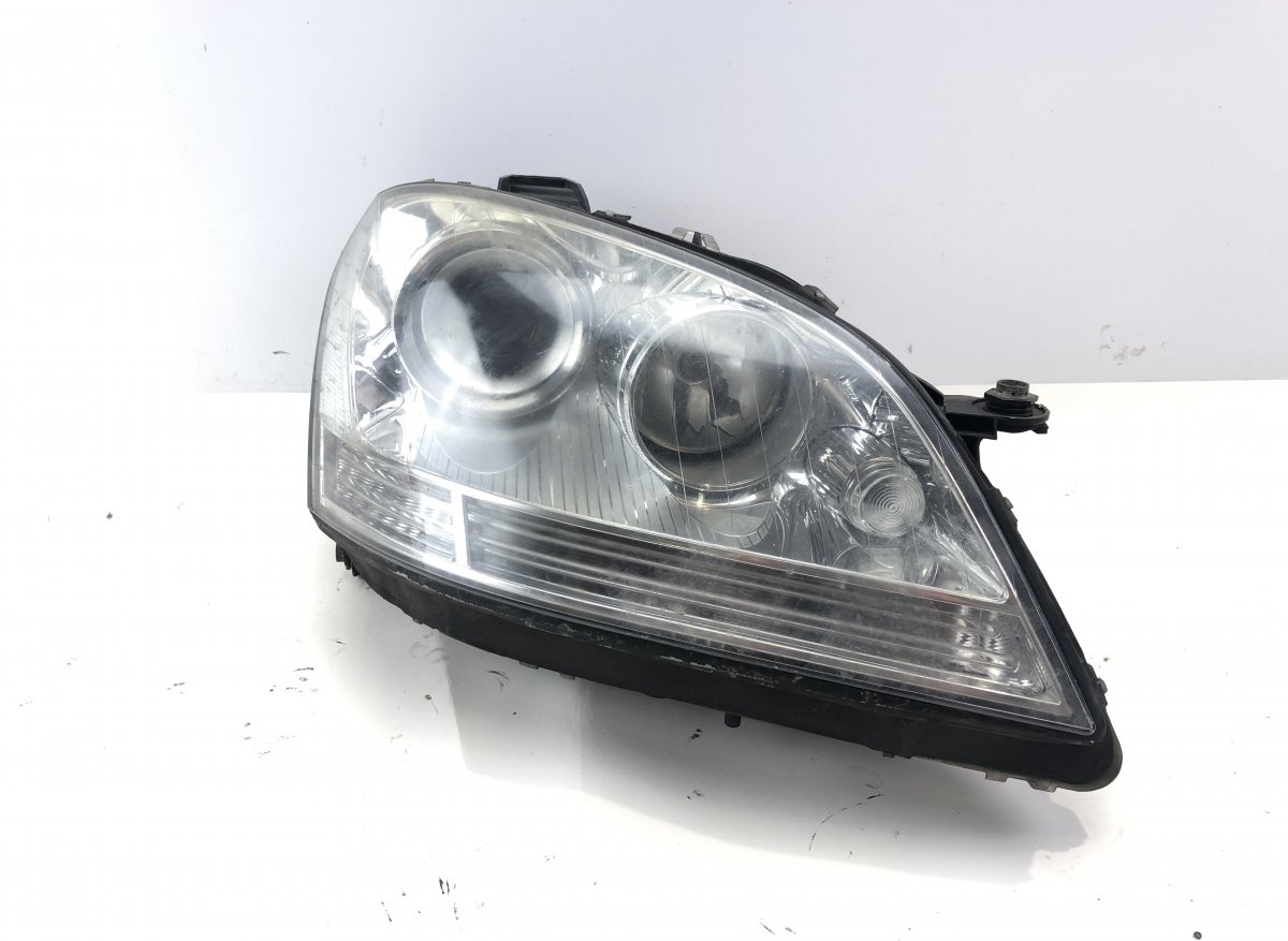 Mercedes-Benz A (W169) ajovalo (oikea) A1648205061 Headlight right MERCEDES-BENZ ML-CL...