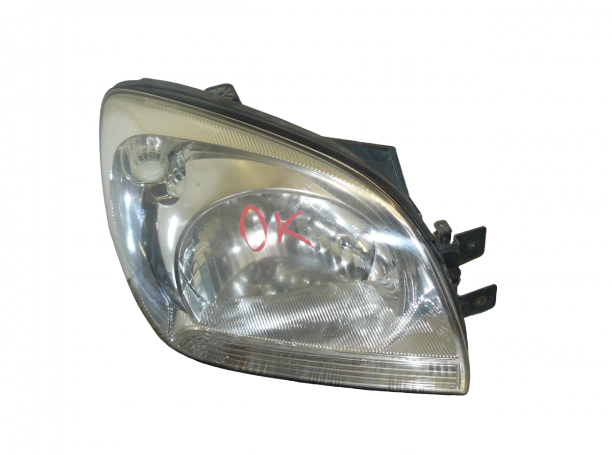 Kia Sportage передняя фара (правая) 921021F011 Headlight right KIA SPORTAGE II (JE,...