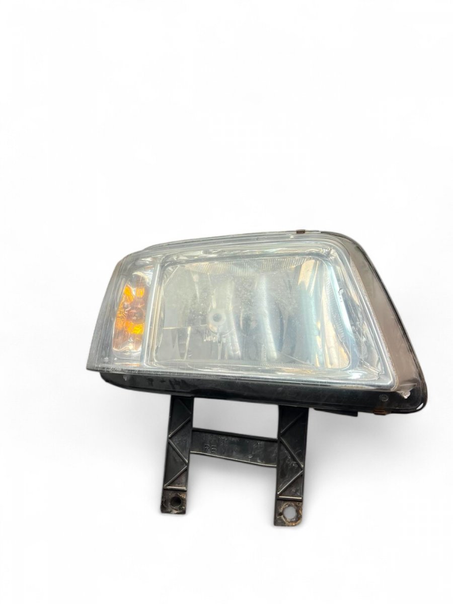 Volkswagen Transporter (T5, Caravelle, Multivan) передняя фара (правая) 0301191302 7H1941016N Headlight right VW TRANSP...