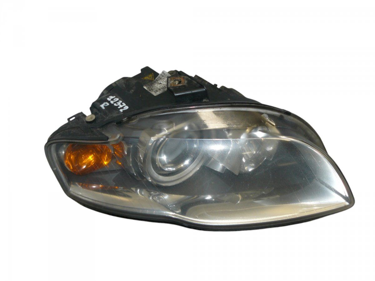 0301219272 Headlight right AUDI A4 (B7) (2004-2008)