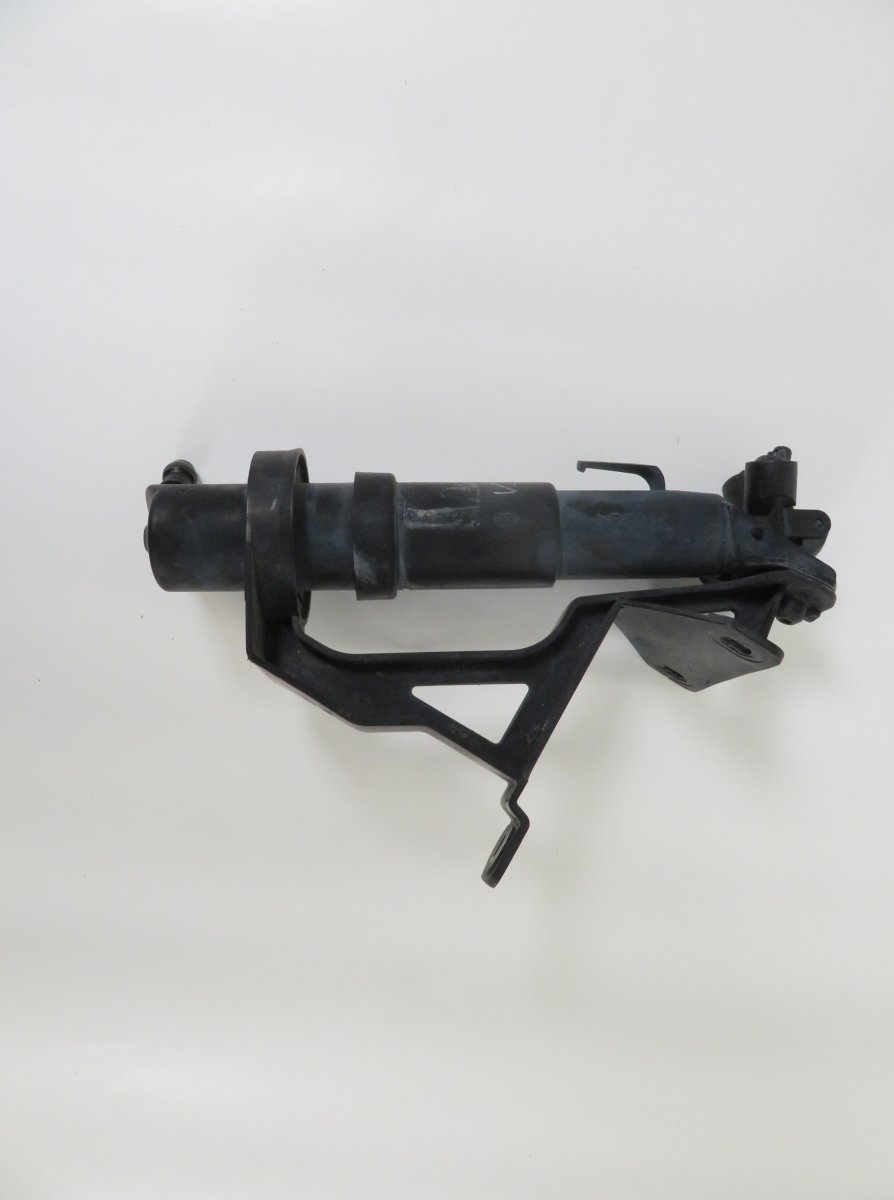 Mercedes-Benz C (W203) Headlight Washer Nozzle Left A2158600147 Headlight Washer Nozzle Left MERCED...