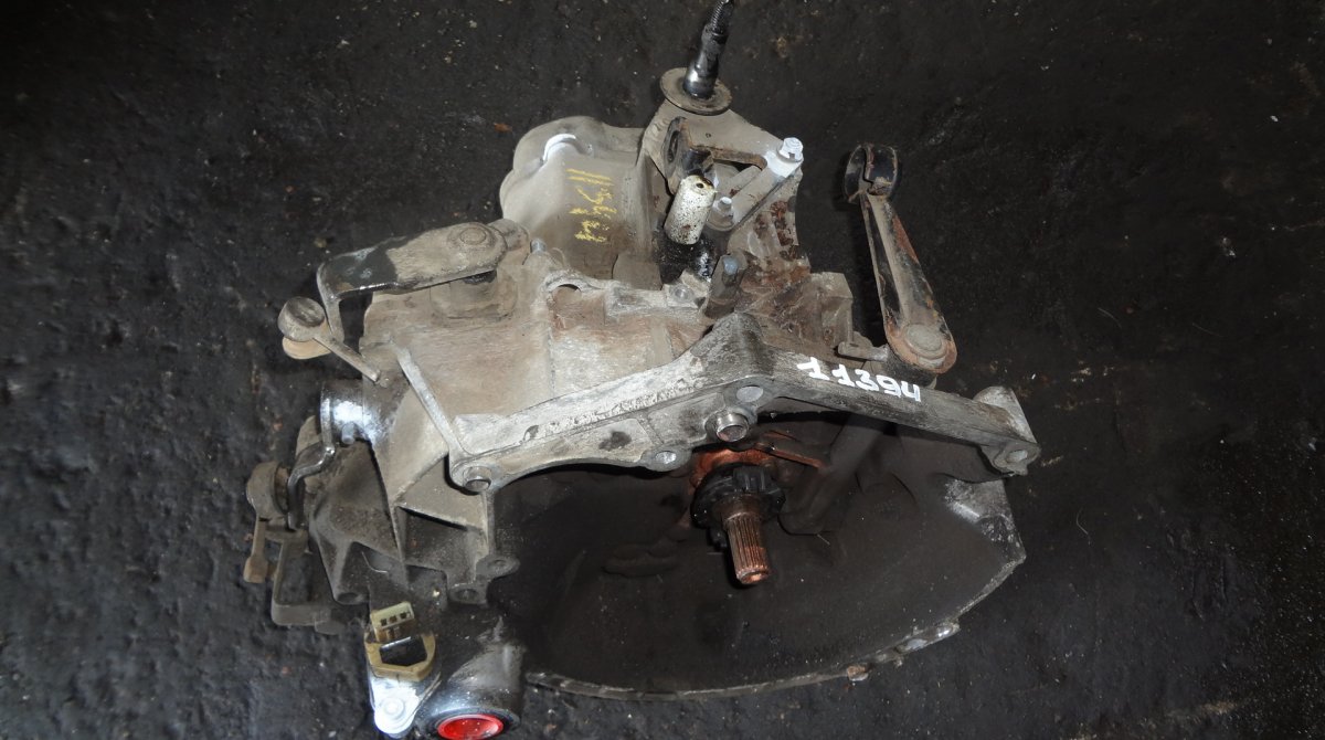 Peugeot Partner Gearbox Gearbox PEUGEOT PARTNER I (5F) (1996-2008)

Gen...