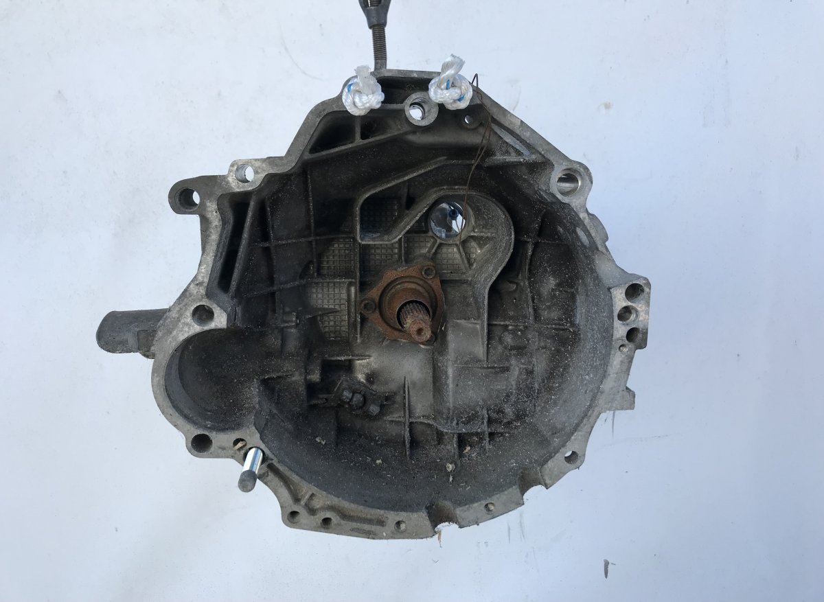 Volkswagen Passat Gearbox EMV Gearbox VW PASSAT B5 (3B3) (2000-2005)

Par...