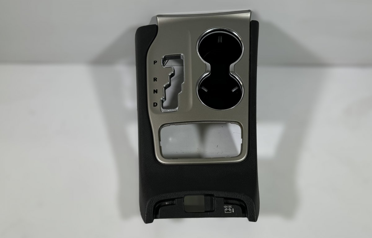 Jeep Grand Cherokee (WK) Gearshift lever cover 1SY571X9AD Gearshift lever cover JEEP GRAND CHE...