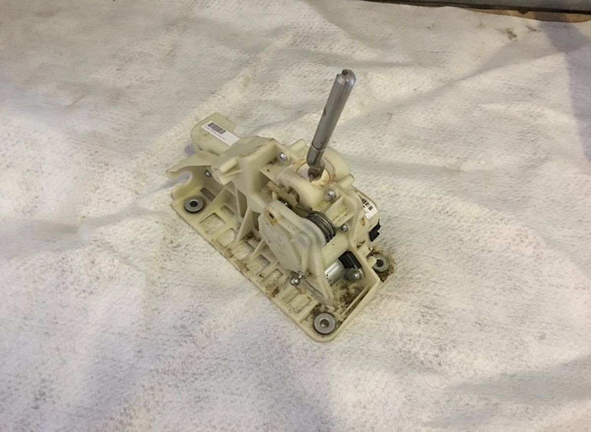 Gearshift Mechanism VOLVO V70 III (BW) (2007-2016)