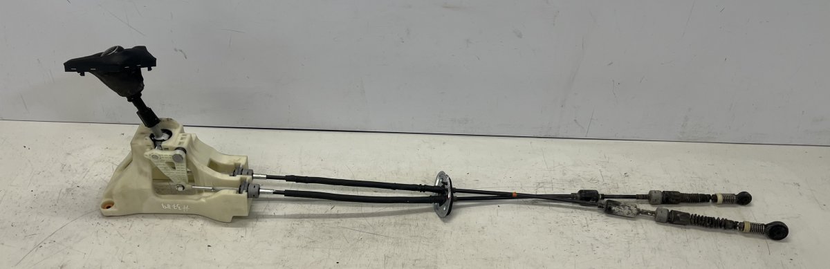 Kia Sportage Gearshift Mechanism 43700F1210 43794F1200 Gearshift Mechanism KIA S...