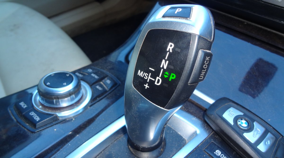 BMW 5 (E60 / E61) Gearshift Mechanism 921810204 Gearshift Mechanism BMW 5 (F10, F11) ...