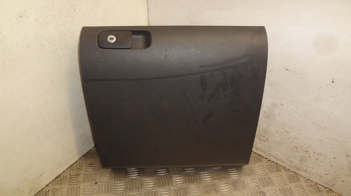 Glove Compartment Compl. VW GOLF PLUS (5M1, 521) (2005-2013)