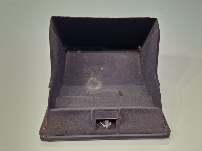 372308113 Glove Compartment Compl. MASERATI QUATTROPORTE II (03.94-)