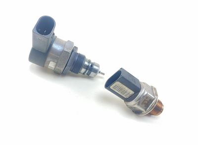 0281006254 55PP2801 55PP28-01 0281006253 Degvielas spiediena regulatora komplekts VW TOUAREG II (7P) (2010-2018)