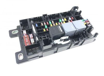 LR144132 Кутия с предпазители LAND ROVER DISCOVERY SPORT (L550) (2014-)