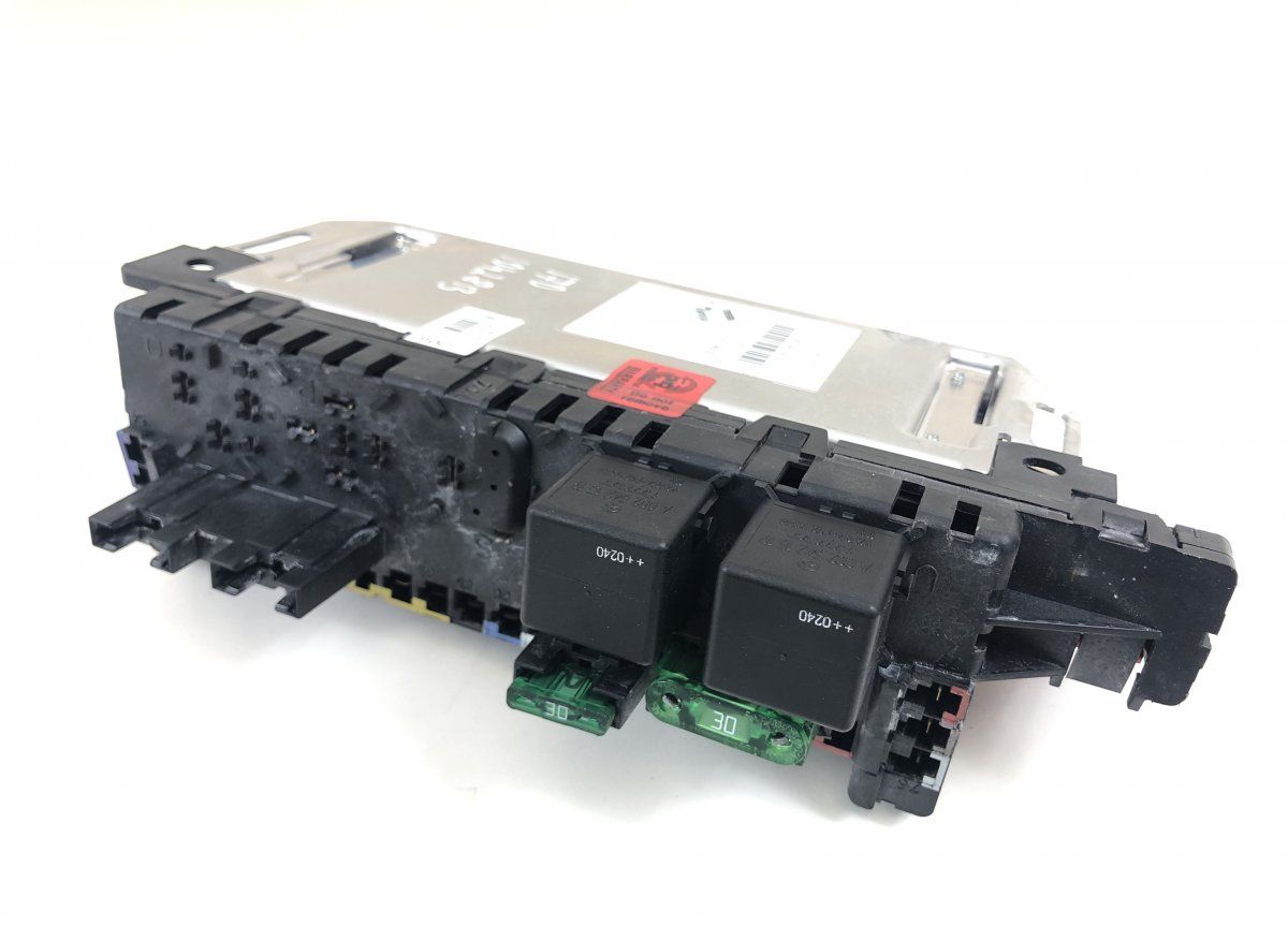 05045139 05045135 05045131 Fuse box MERCEDES-BENZ SL-CLASS (R230) (2001-2012)