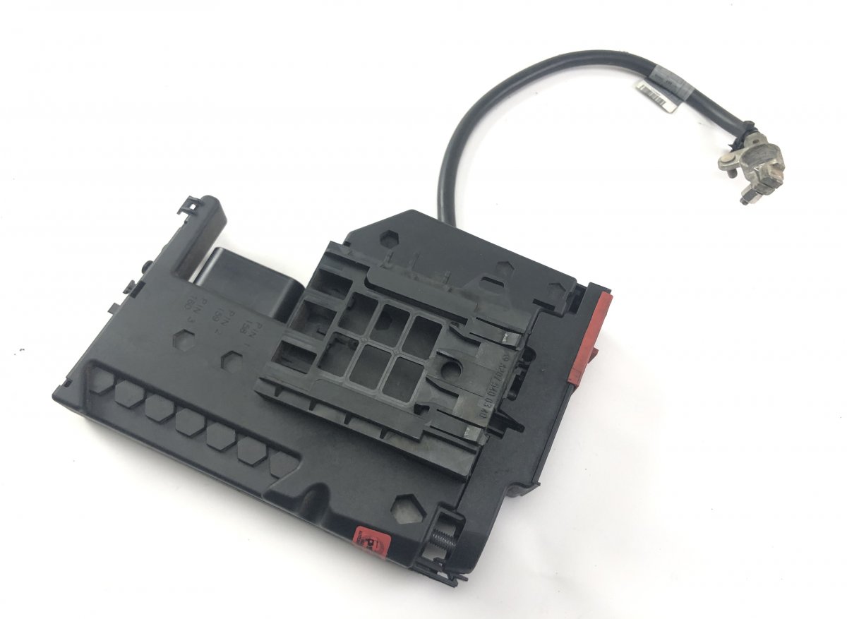 Mercedes-Benz C (W204) Fuse box A2075400150 Fuse box MERCEDES-BENZ E-CLASS Coup...