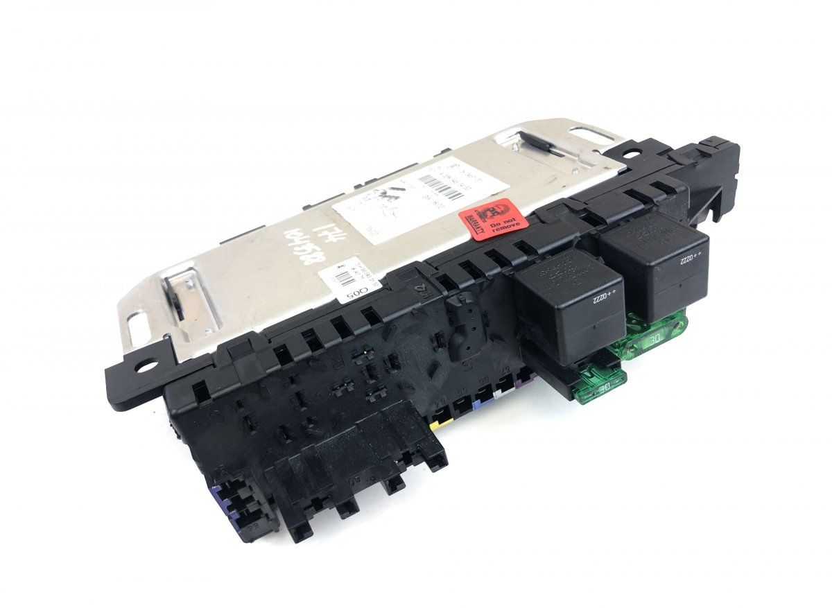 05045139 05045135 05045131 Fuse box MERCEDES-BENZ SL-CLASS (R230) (2001-2012)