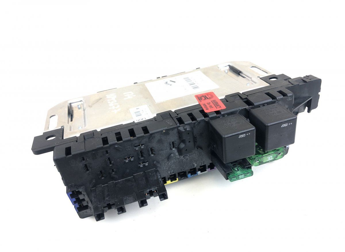 05045139 05045135 05045131 Fuse box MERCEDES-BENZ SL-CLASS (R230) (2001-2012)