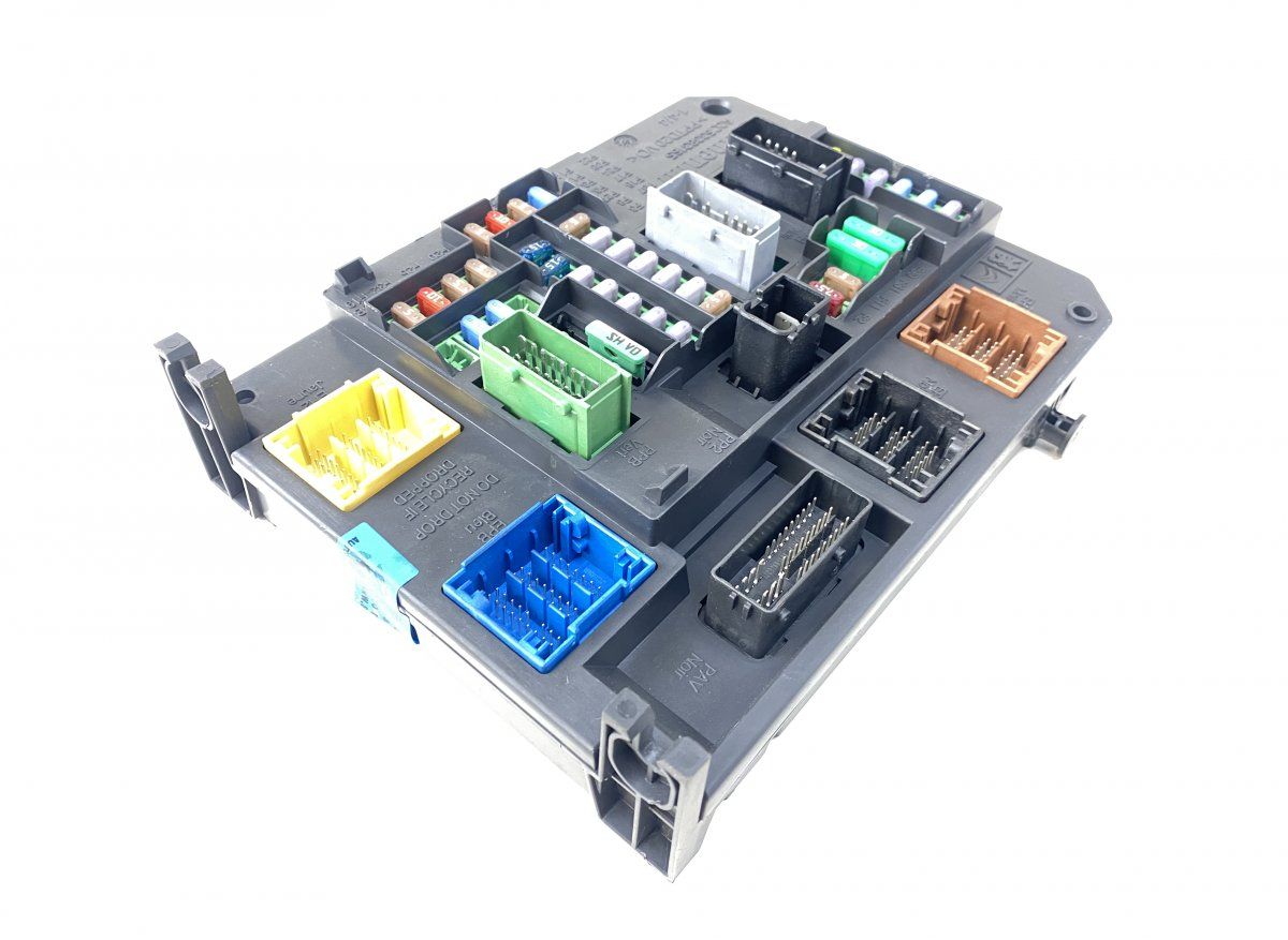 1613366180 Fuse box CITROËN C4 II (B7) (2009-2018)