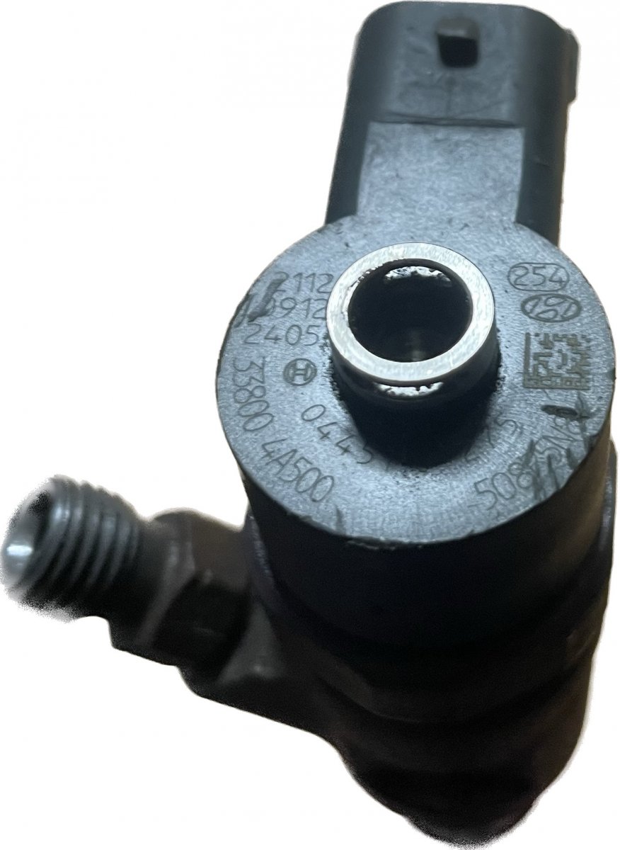 Kia Sorento Fuel Injector Fuel Injector KIA SORENTO I (JC) (2002-2009)

P...