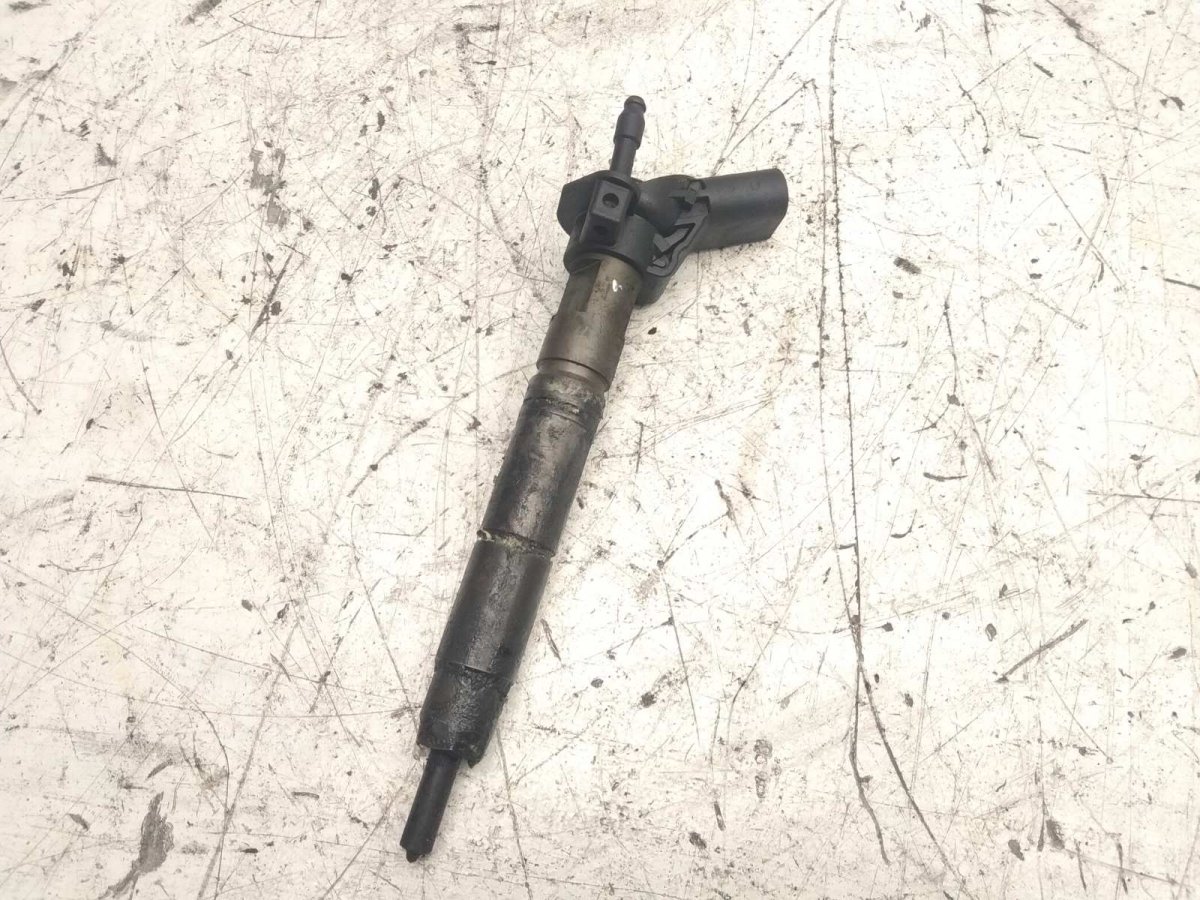 Mercedes-Benz CLS (C219) Fuel Injector Fuel Injector MERCEDES-BENZ CLS (C219) (2004-20...