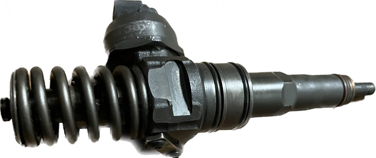 Volkswagen Transporter (T5, Caravelle, Multivan) Fuel Injector Fuel Injector VW TRANSPORTER T5 / MULTIVAN (7H,...