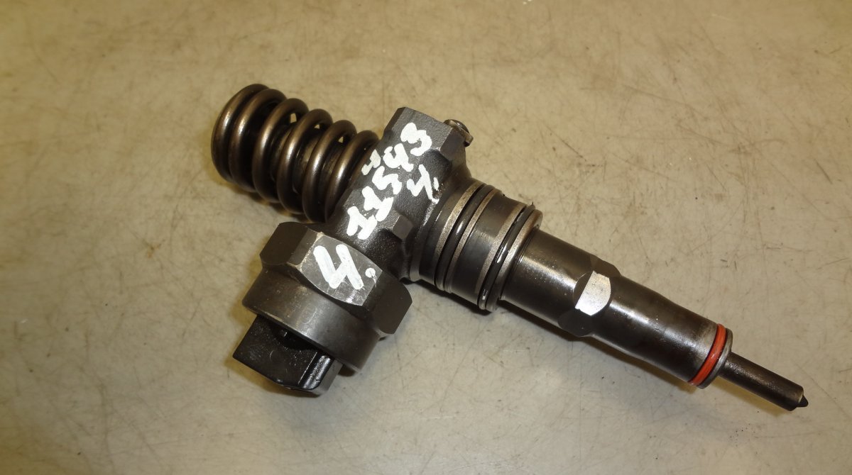 Audi A4 (B5) Fuel Injector Fuel Injector AUDI A4 (B5) (1994-2001)

Part co...