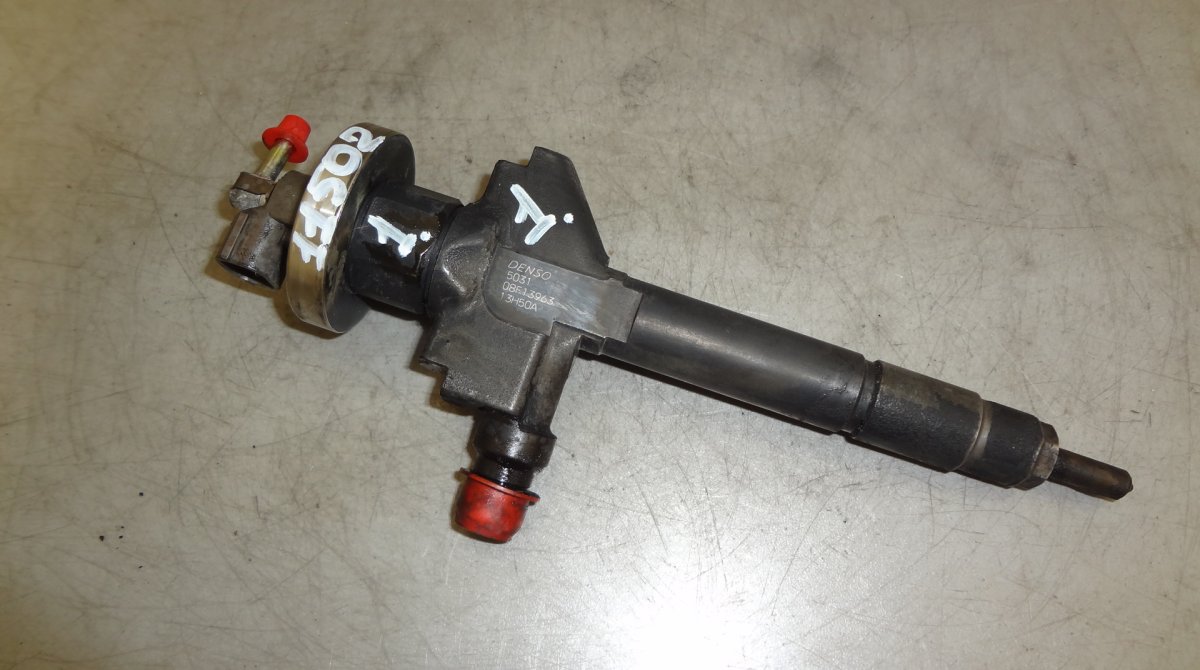 Mazda 6 (GG / GY) Fuel Injector Fuel Injector MAZDA 6 (GG, GY) (2002-2007)

Par...