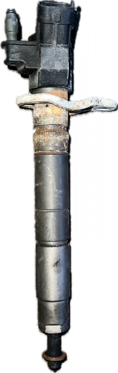 Volvo V70 Fuel Injector Fuel Injector VOLVO V70 III (BW) (2007-2016)

P...