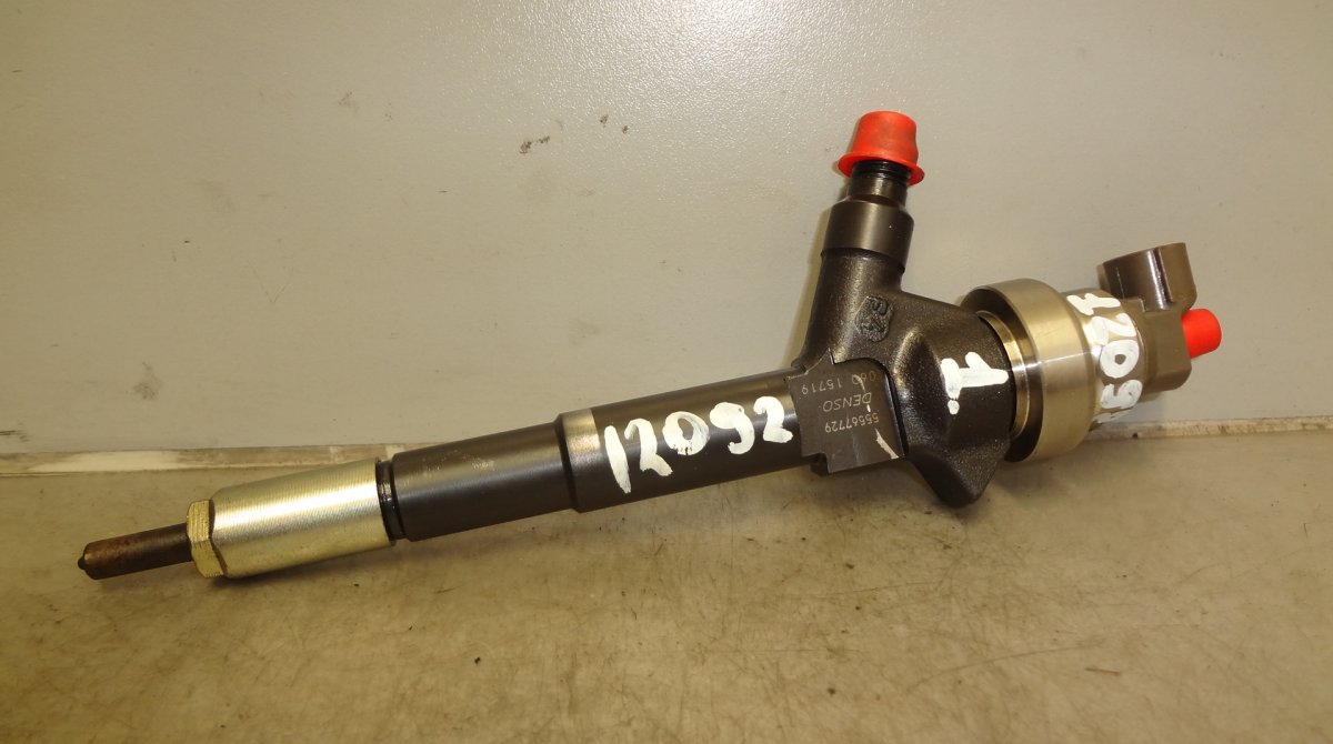 Opel Astra (H) Fuel Injector Fuel Injector OPEL ASTRA J (P10) (2009-2015)

P...