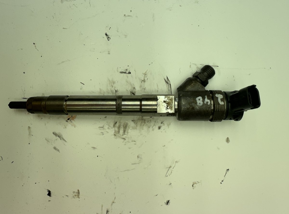 Jeep Grand Cherokee (WK) Fuel Injector 0445110523 35062015F 68211301AA RLX11301AA Fuel...