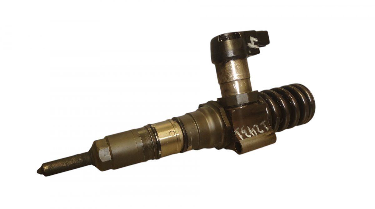 Fuel Injector VW PASSAT B6 (3C) (2005-2010)
