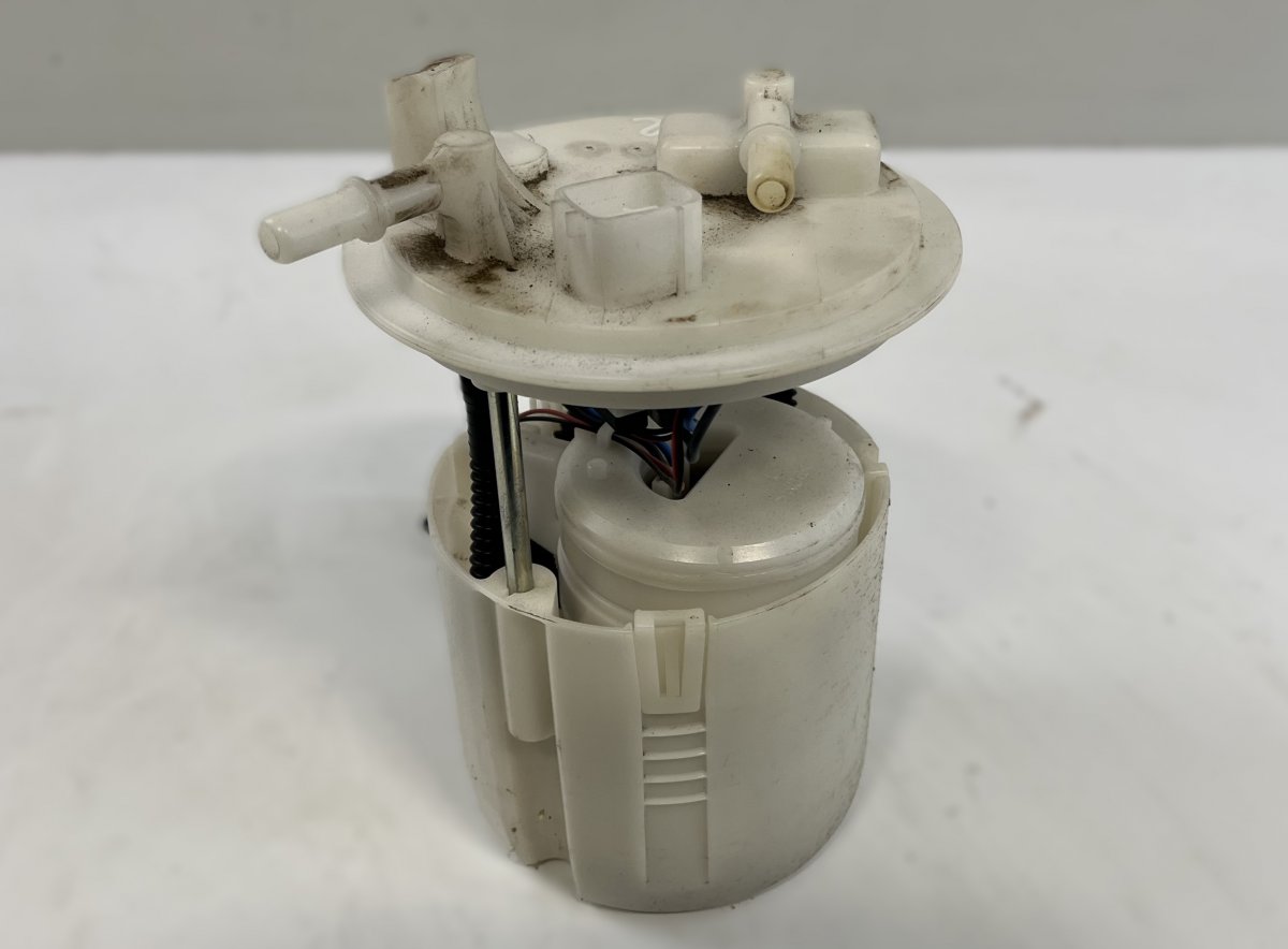 Subaru Forester Fuel delivery pump 42021SG000 Fuel delivery pump SUBARU FORESTER (...