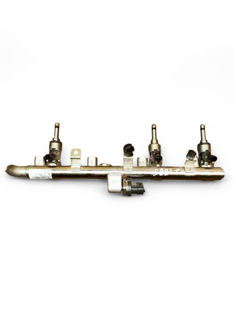Kia Optima (JF) Fuel Distributor / fuel rail 353502E620 Fuel Distributor / fuel rail KIA OPT...