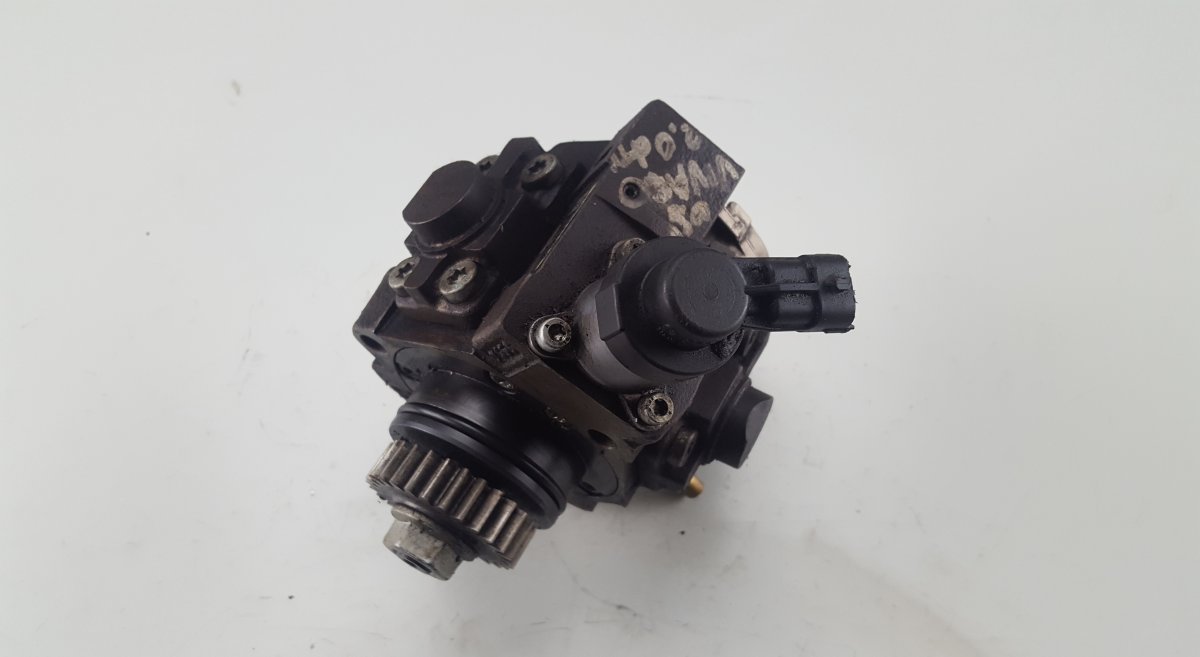 Opel Vivaro (A) Fuel injection pump, diesel H8200690744 Fuel injection pump, diesel OPEL VI...