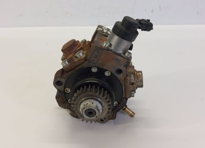 0445010170 8200804288 Fuel injection pump, diesel NISSAN X-TRAIL II (T31) (2007-2013)