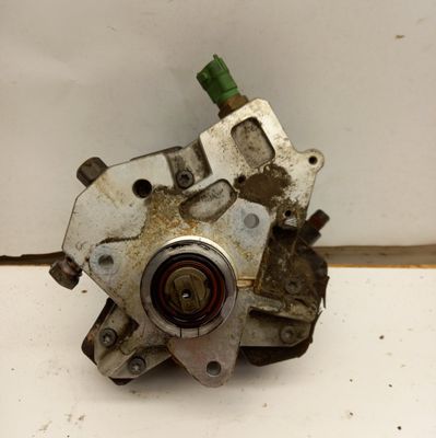 0445010111 30756125 36001127 31303475 8692521 Degvielas iesmidzināšanas sūknis, dīzelis VOLVO XC60 I (2008-2017)