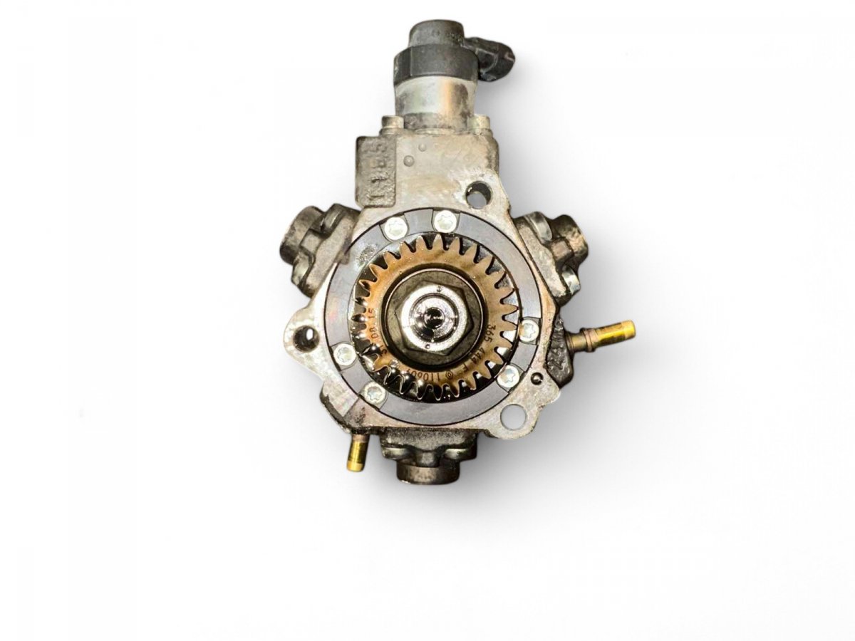 Nissan X-Trail / Rogue Fuel injection pump, diesel 167008960 0986437064 0986437070 1670000Q1Y 9551...