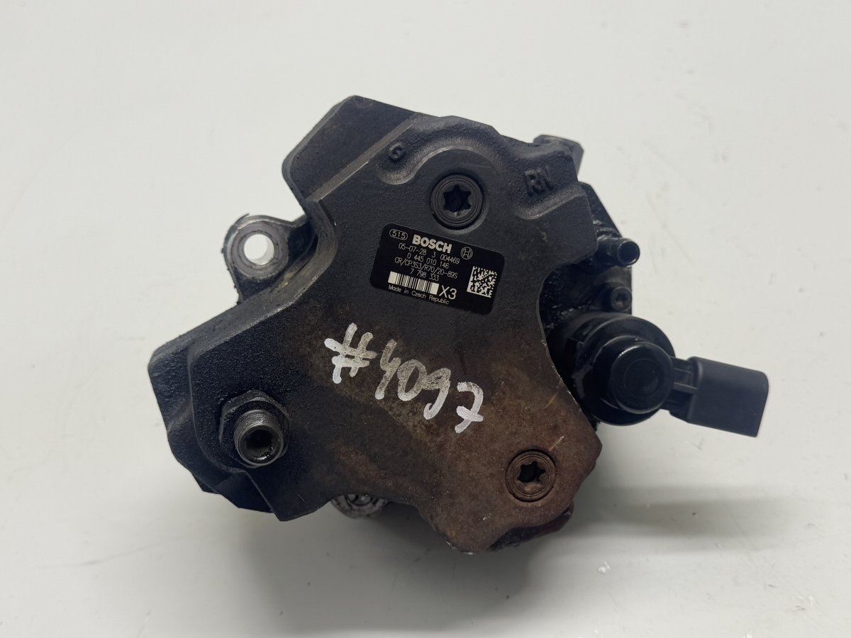 BMW 3 (E46) Fuel injection pump, diesel 7798333 0445010146 Fuel injection pump, diesel ...