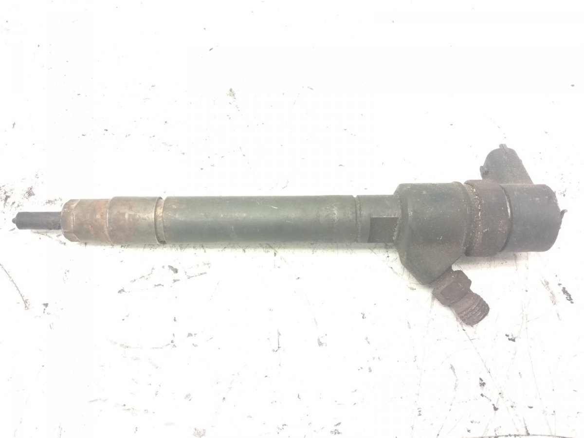 Volvo V70 Fuel Injector Fuel Injector VOLVO V70 III (BW) (2007-2016)

P...