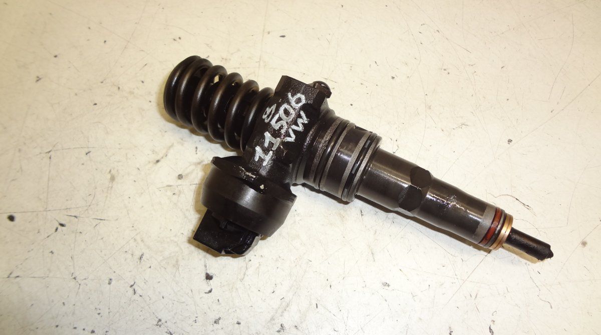 0414720220 0414720217 0414720270 Fuel Injector VW TOUAREG I (7L) (2002-2010)