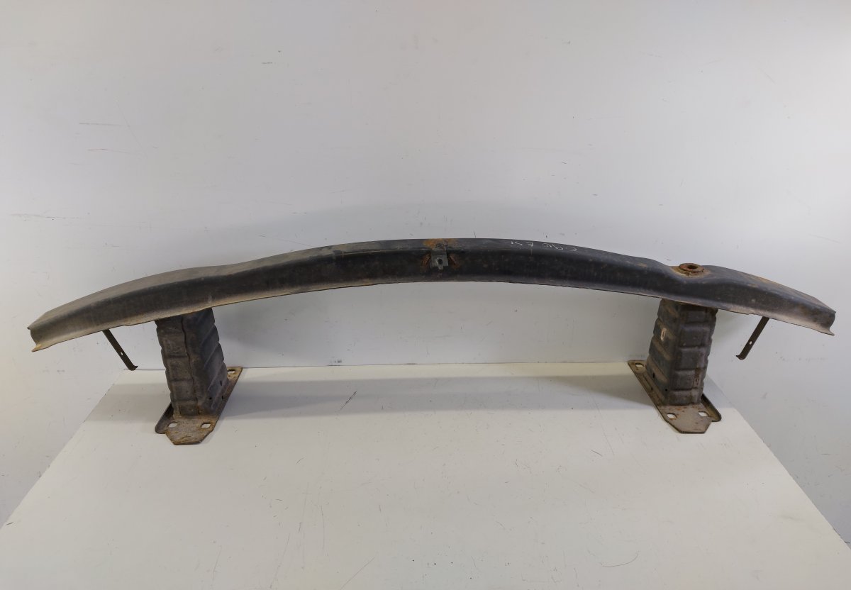 BMW 3 (E46) передний бампер, штифт 5117146645 14191810 Front Bumper Beam BMW 3 (E9...