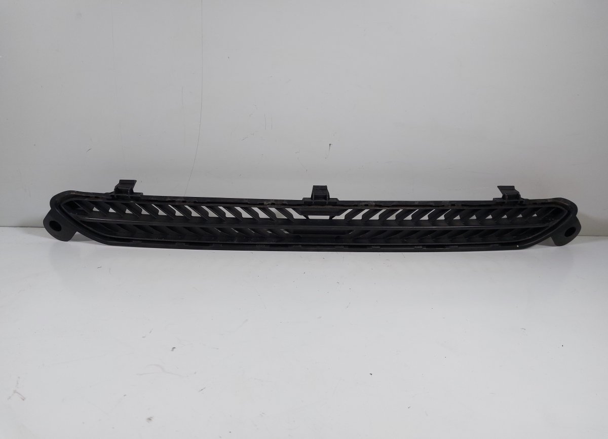 Citroen C4 Front Bumper Grille central 98346917XT Front Bumper Grille central CITROËN ...