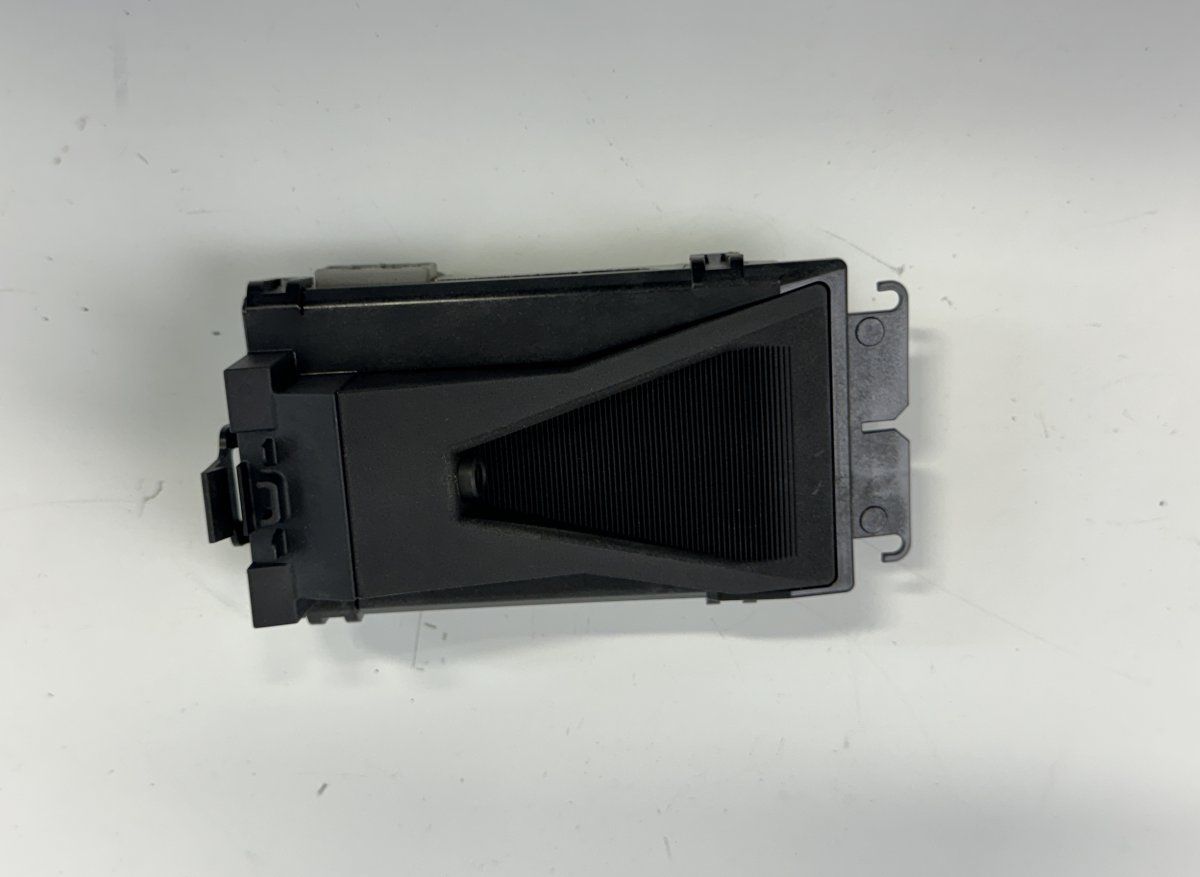 31445513 Front camera VOLVO XC60 I (2008-2017)