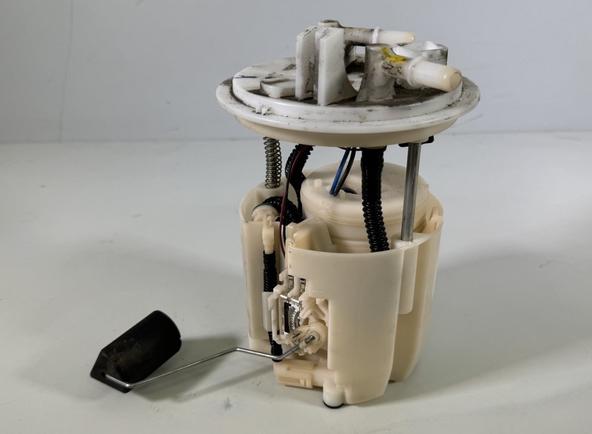 Subaru Levorg Fuel delivery pump 42021VA010 292100-5870 2921005870 Fuel delivery...
