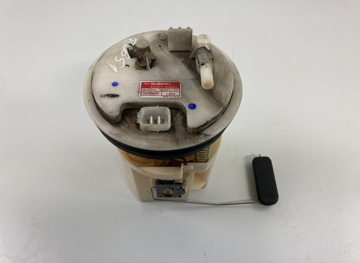Subaru Legacy Fuel delivery pump 42021AJ001 B170400002100 B17040 Fuel delivery p...