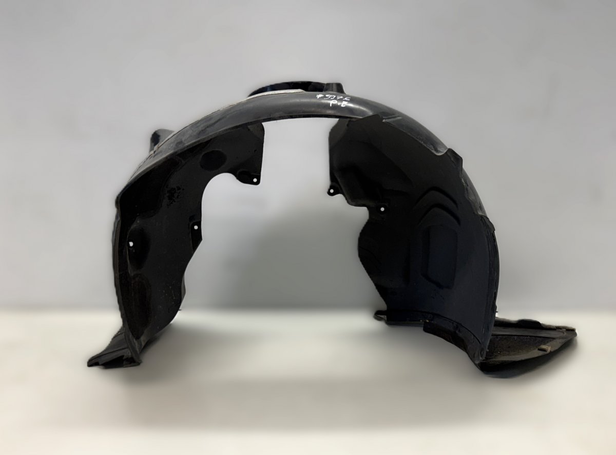 BMW 2 (F22 / F23) Fender inner liner Front Right 51717319762 7319762 Fender inner liner Front Ri...