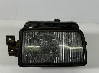 63171379104 Противотуманная фара передняя правая BMW 7 (E32) (1986-1994)