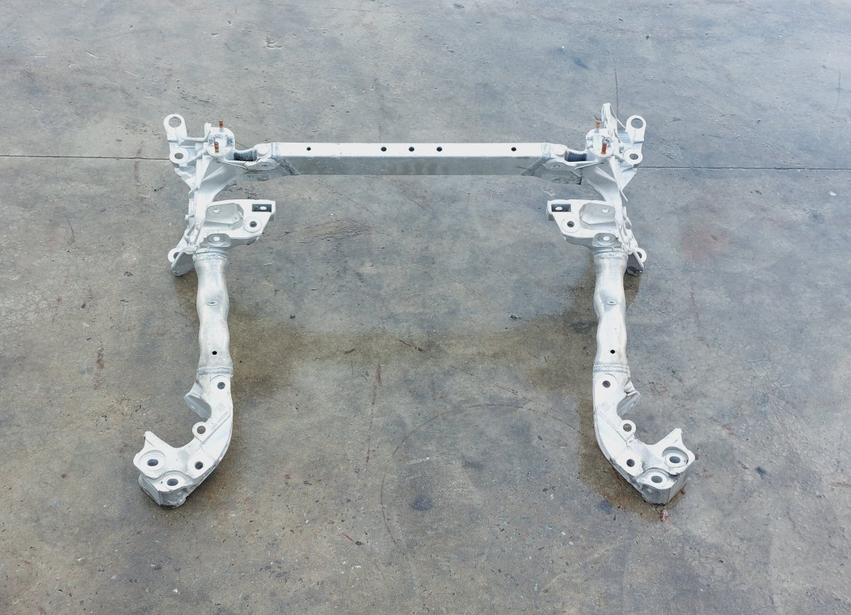 Audi A5 (B8) Front Axle Beam 8T0399315H Front Axle Beam AUDI A5 (B8) (2007-2...