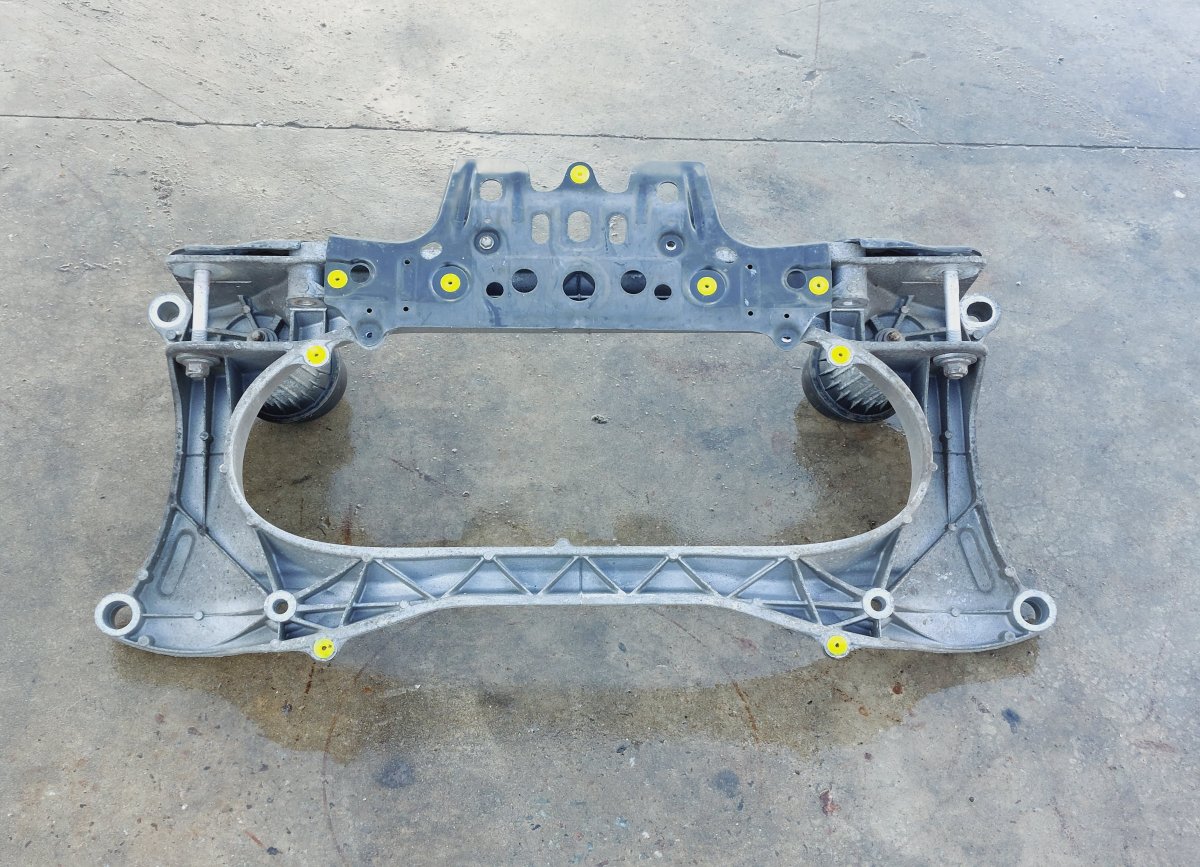 Lexus IS Front Axle Beam 5120130130 Front Axle Beam LEXUS IS II (XE20) (...